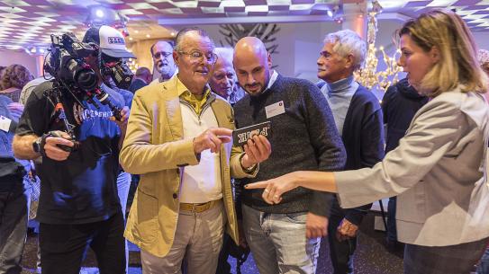 Klik voor een vergroting