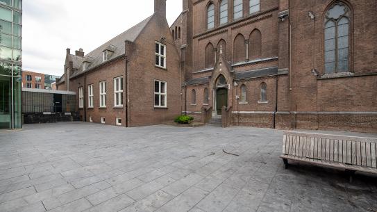 Klik voor een vergroting