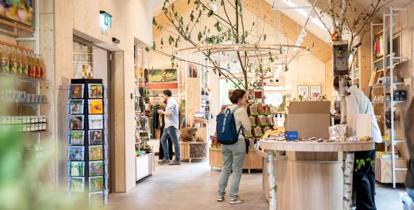 Op deze afbeelding wordt natuurcentrum De Wielewaal weergegeven.