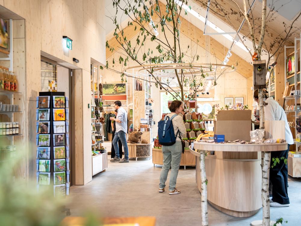 Op deze afbeelding wordt natuurcentrum De Wielewaal weergegeven.